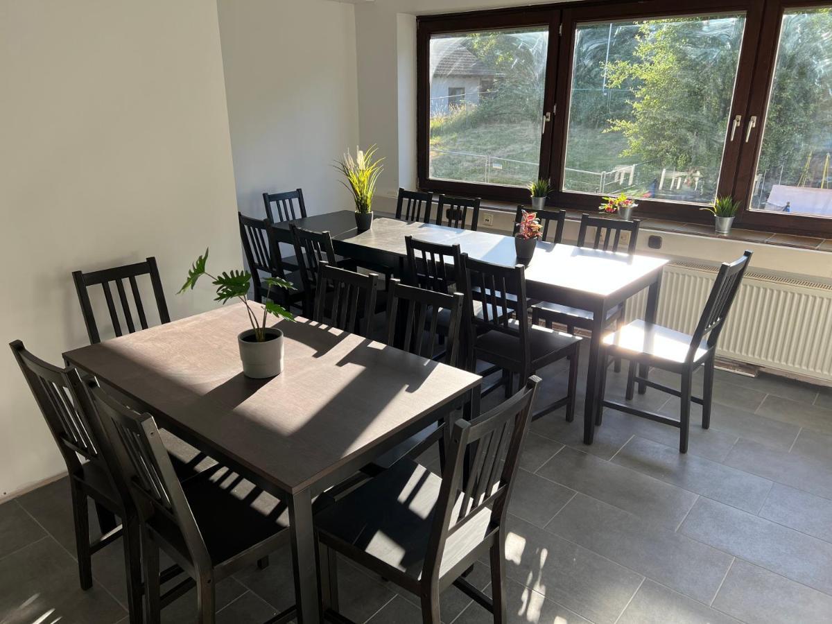 Olymp Wettenberg - Monteurzimmer Launsbach ภายนอก รูปภาพ